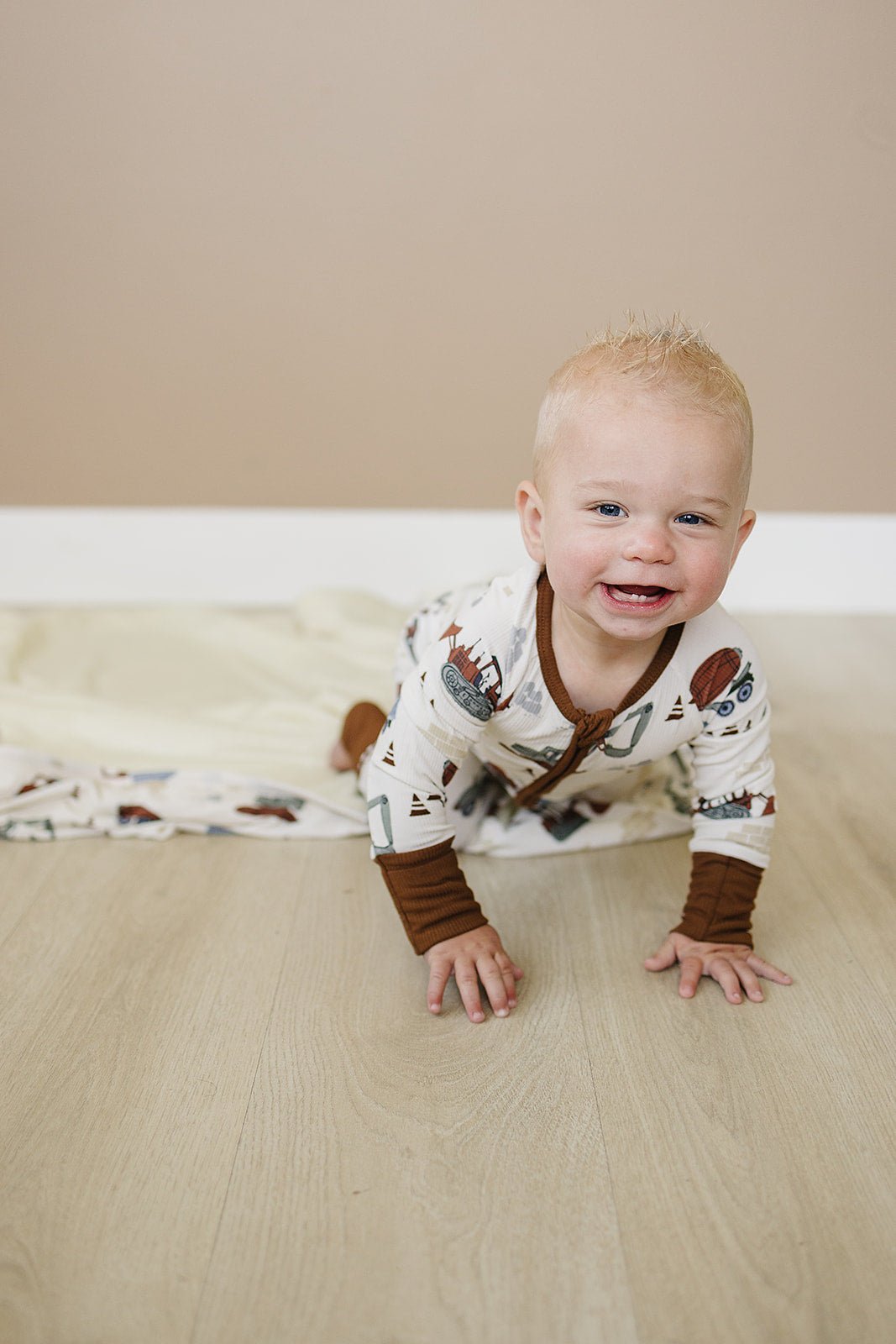 Mebie Baby Construction Trucks Ribbed Bamboo Zipper Onesie For Newborns To 18 Months - 