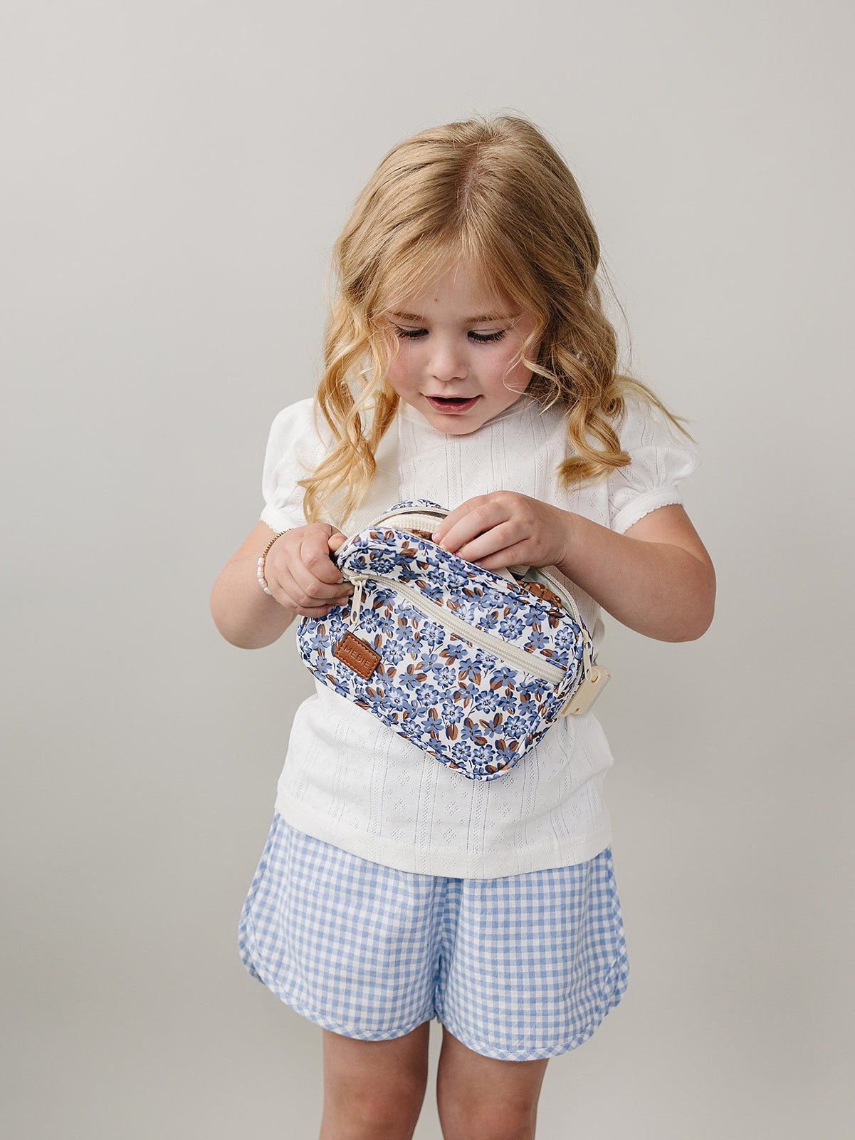 Mebie Baby Cottage Blue Floral Fanny Pack