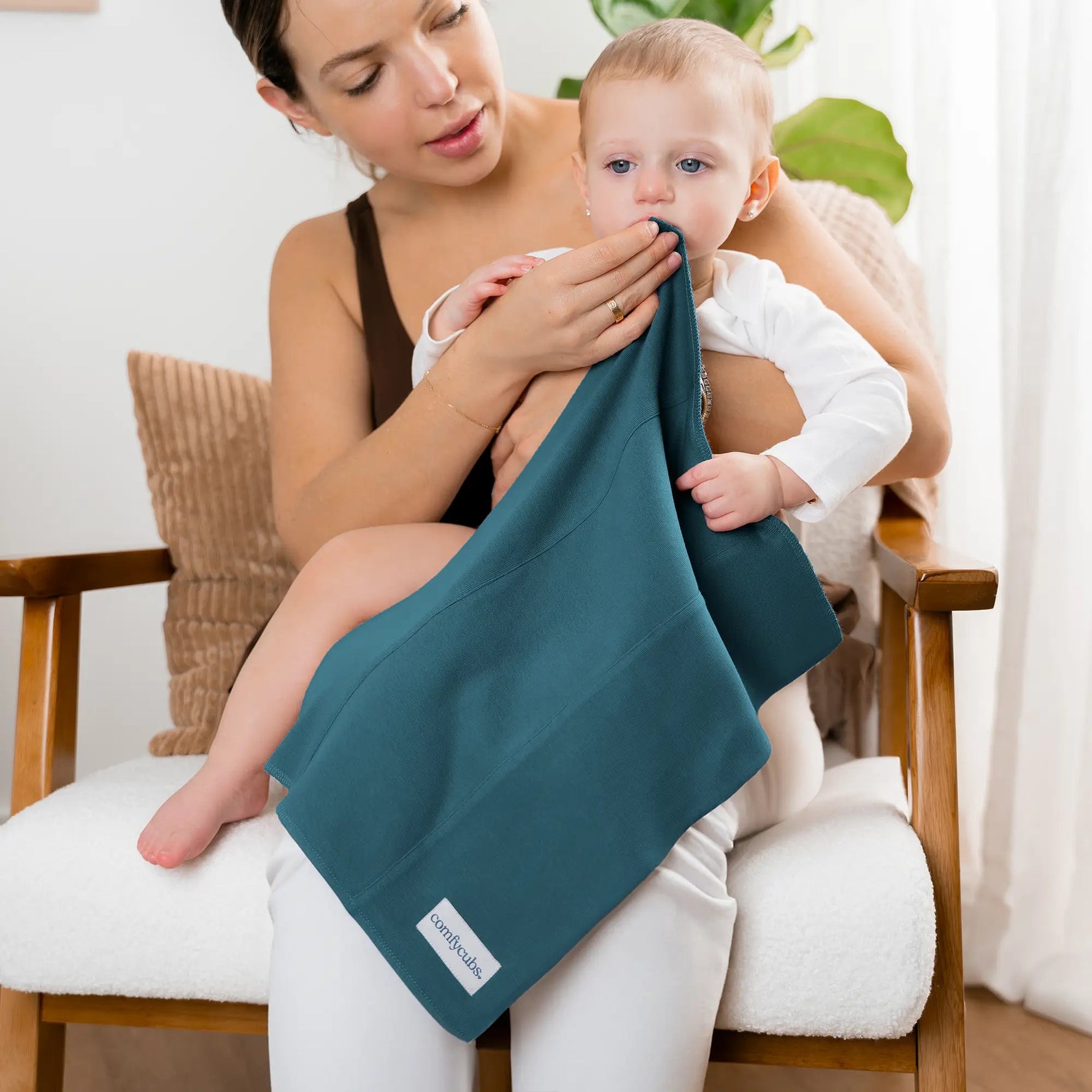 Comfy Cubs Cotton Burp Cloths in Neptune - 