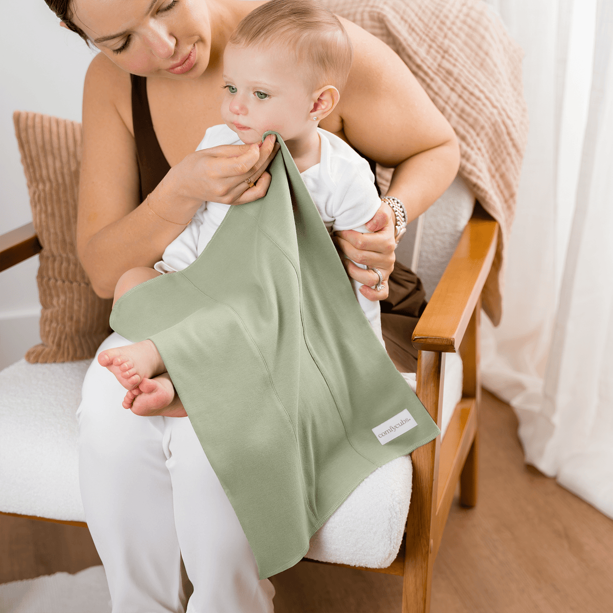 Comfy Cubs Cotton Burp Cloths in SageEveretts Place
