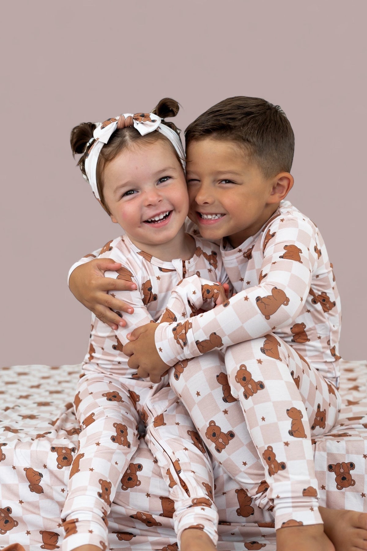 DREAM BIG LITTLE CO COZY BEAR DREAM SETEveretts Place