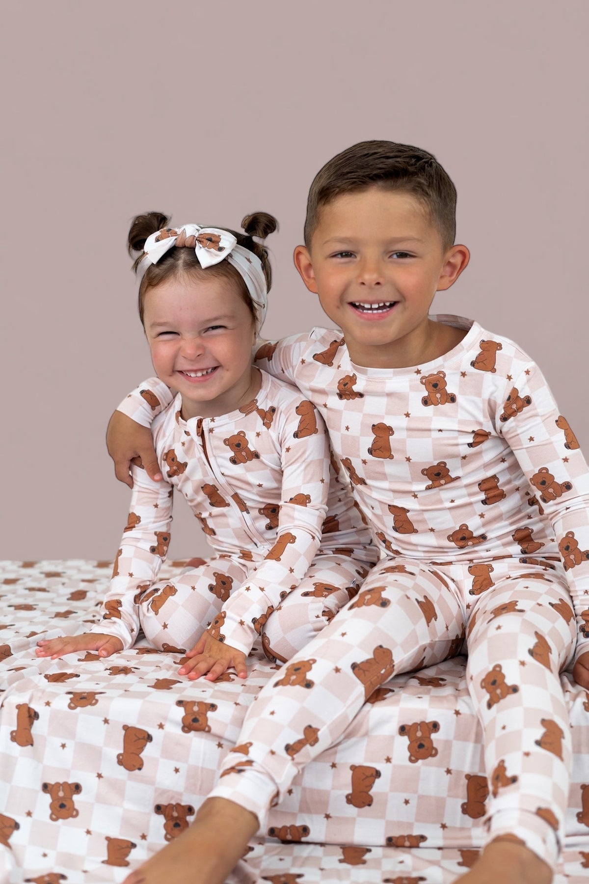DREAM BIG LITTLE CO COZY BEAR DREAM SETEveretts Place