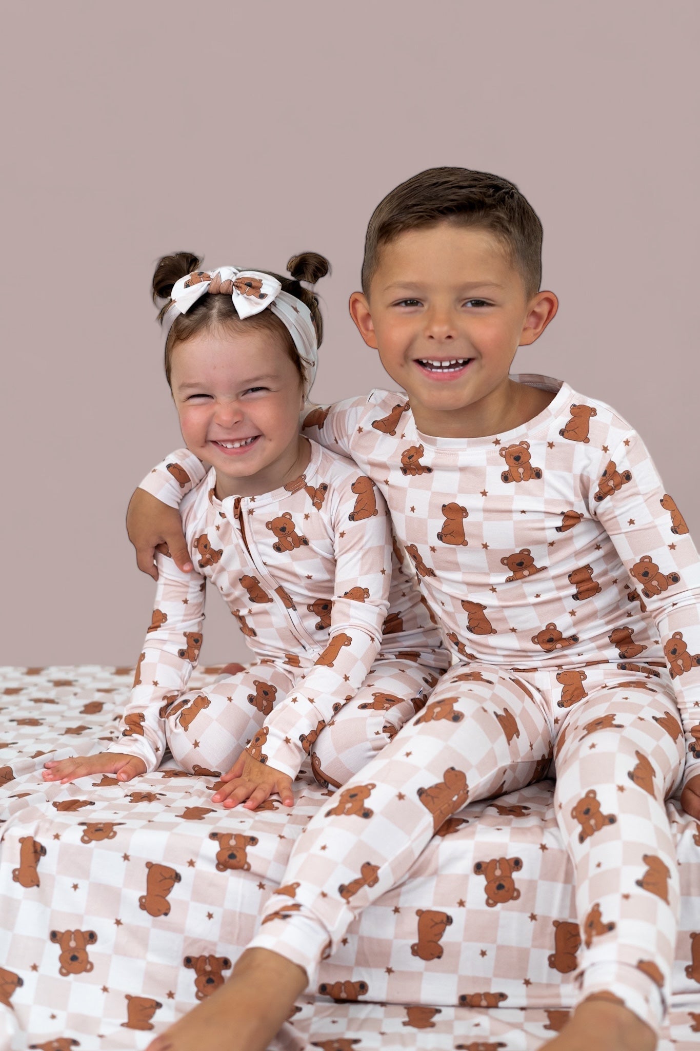 DREAM BIG LITTLE CO COZY BEAR DREAM SETEveretts Place