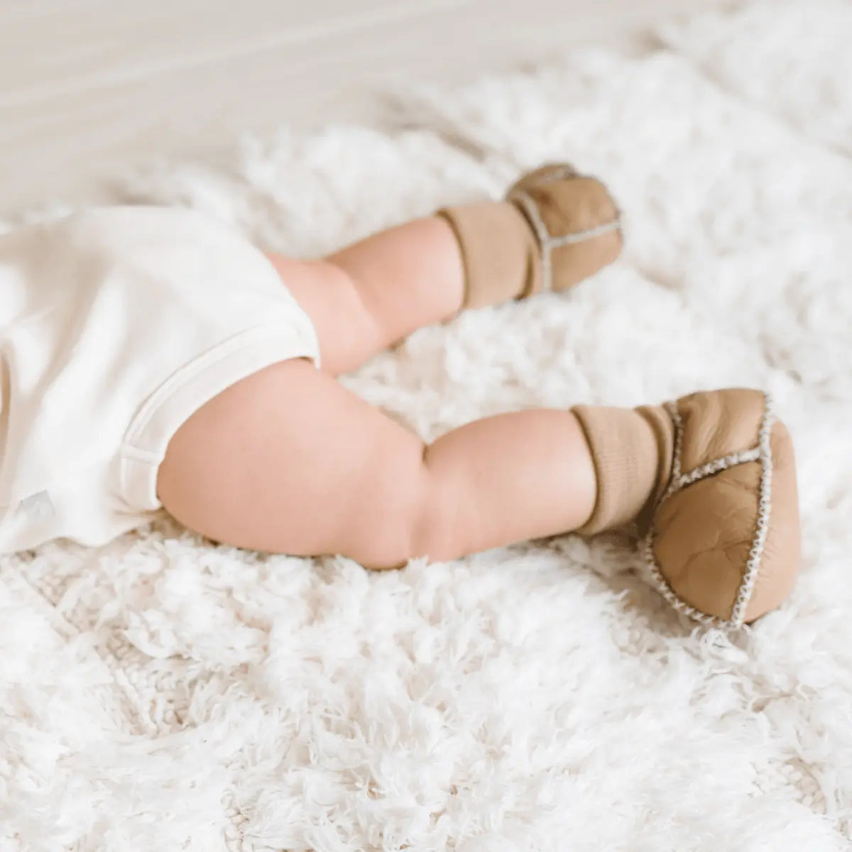Finn + Emma cozy booties| tan - 