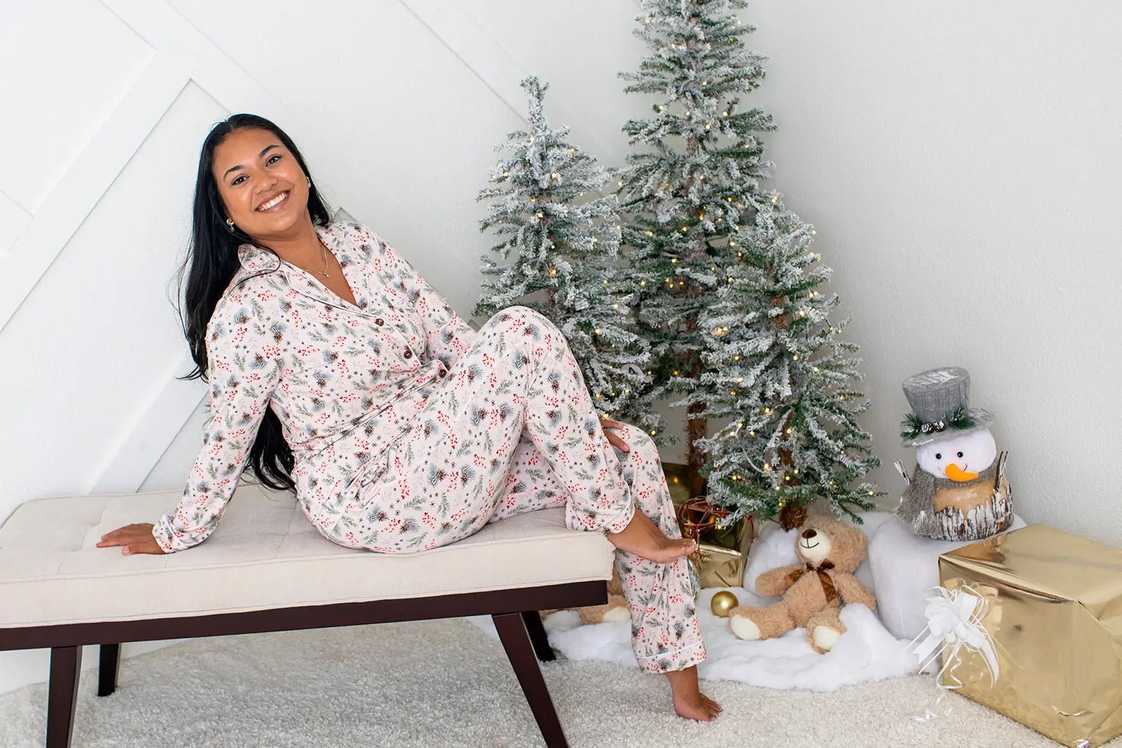 Bestaroo Cozy Pines Bamboo Pajama Set For Women With Pockets And Wooden Buttons - 