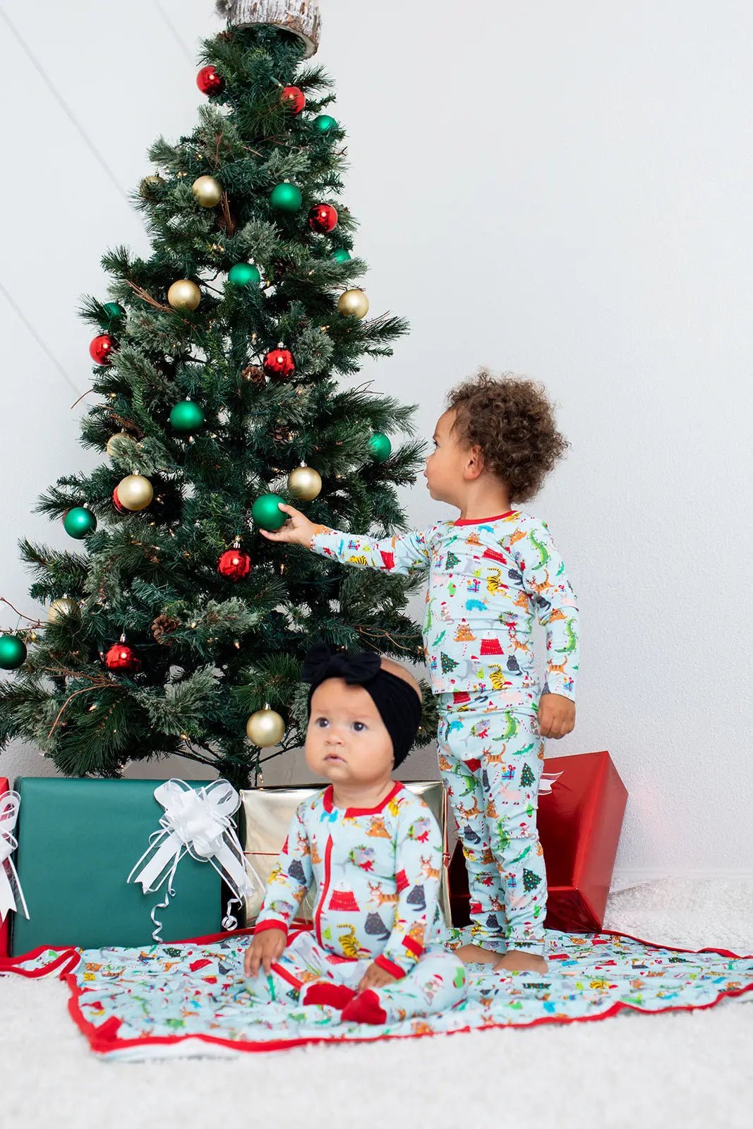 Bestaroo Crackling Christmas Pajama - 