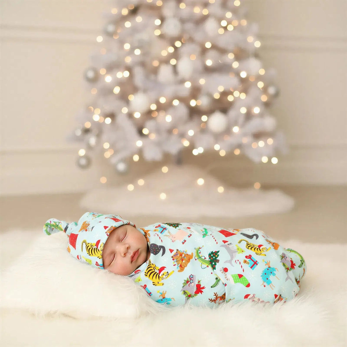 Bestaroo Crackling Christmas Swaddle - 