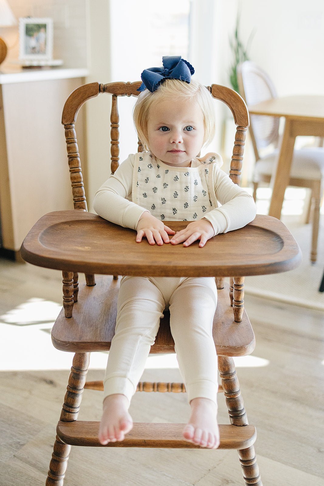 Mebie Baby Cream Berry Classic Muslin Bib - 