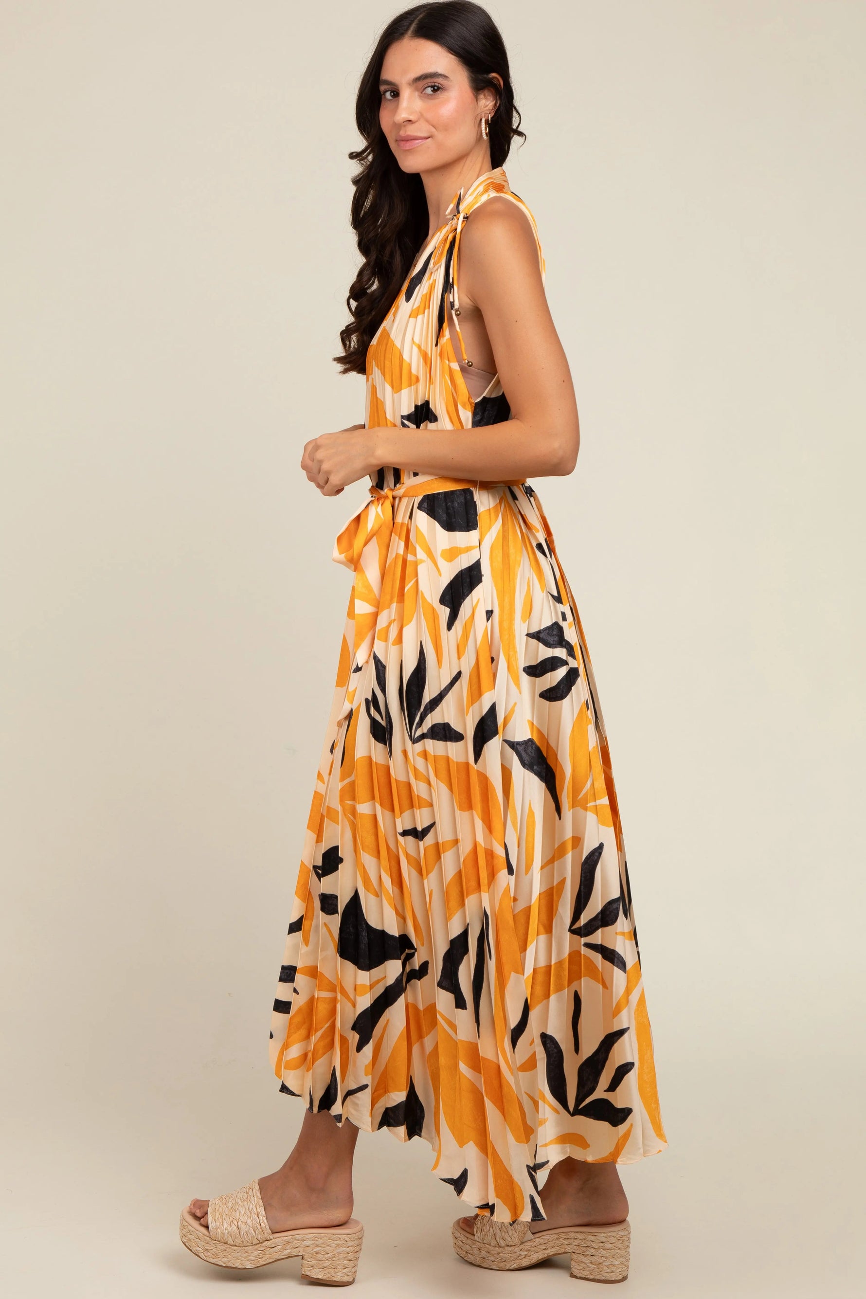 Cream Printed Pleated Maxi Dress - Yellow, Day Dress, One-piece garment, Cocktail dress, Fashion Model | Everetts Place