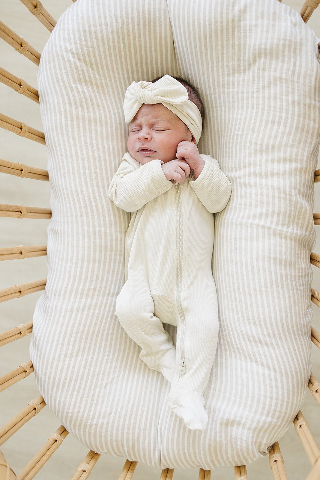 Mebie Baby Cream Ribbed Bamboo Zipper - 