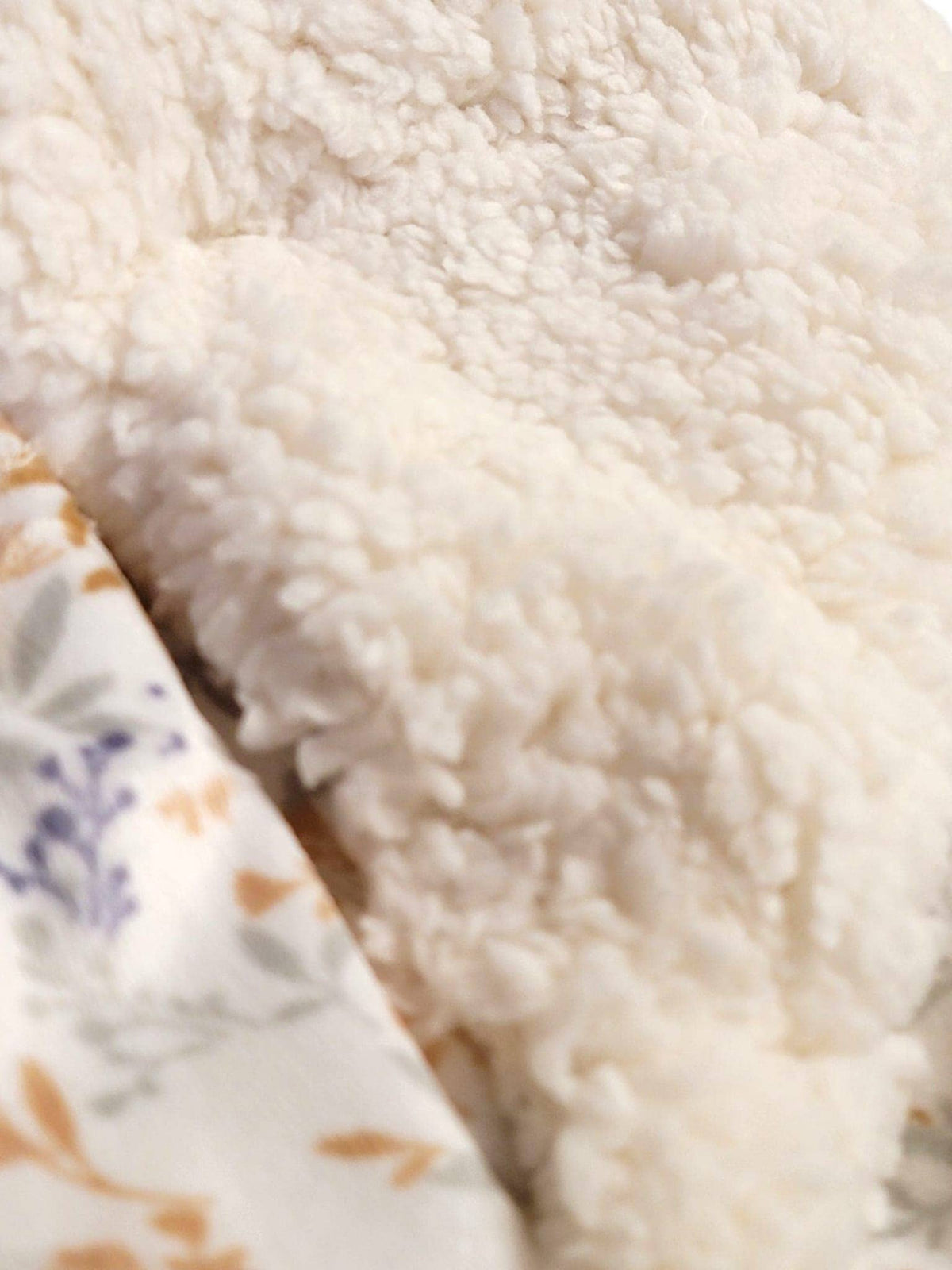 Crover 30x40 floral sherpa baby blanket for newborns.