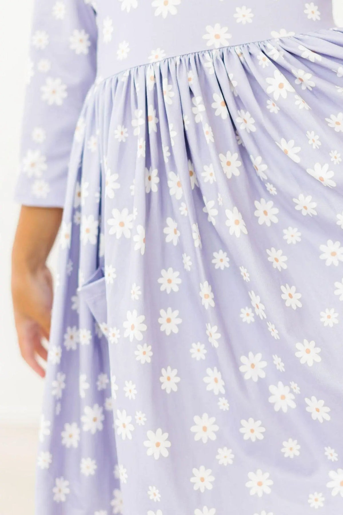 Mila & Rose ® Dainty Daisies 3/4 Sleeve Pocket Twirl Dress - 