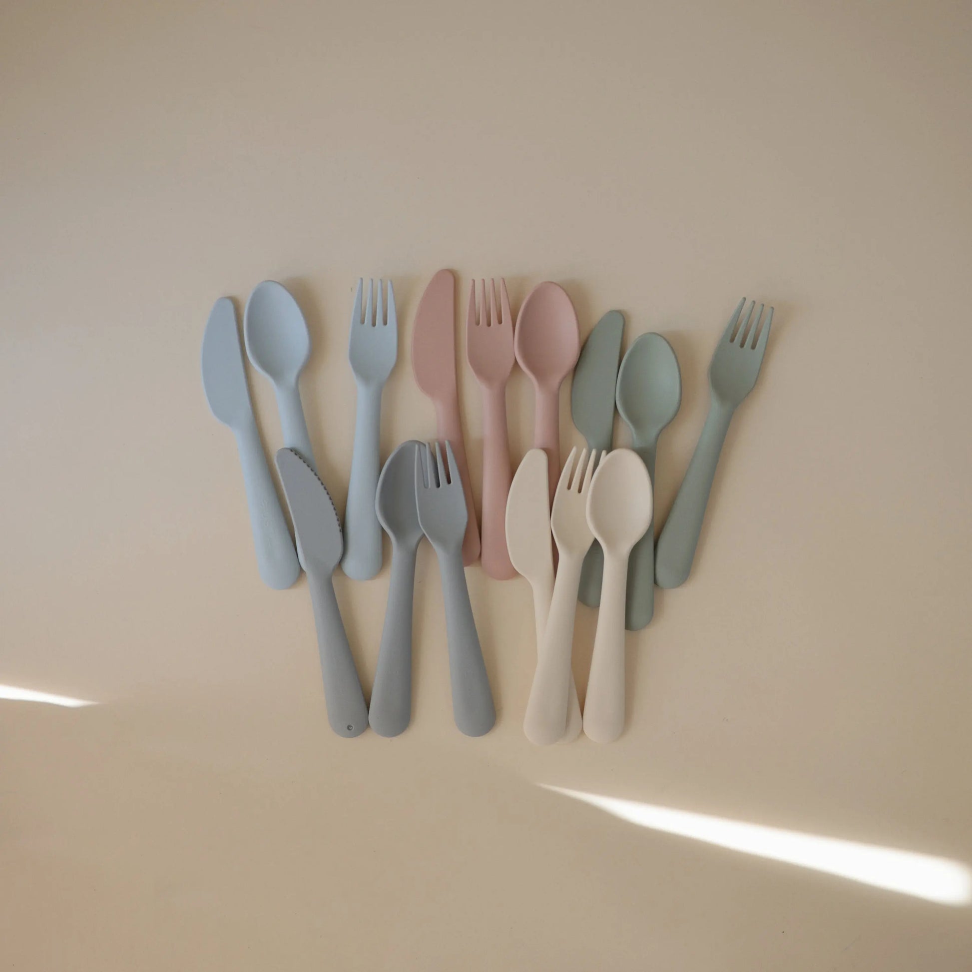 Kids Dinnerware Cutlery Set BPA Free Plastic Fork Spoon Knife Dishwasher Safe Made in Denmark Mushie