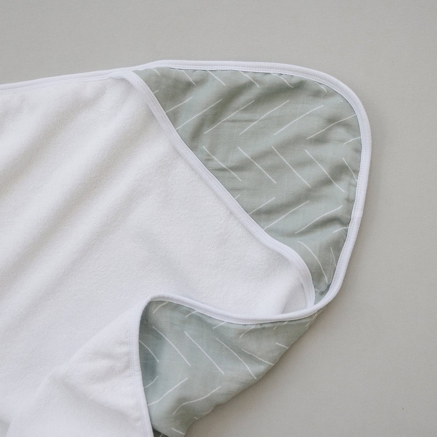 Mebie Baby Desert Sage Muslin Hooded Baby Towel For Gentle Drying - 