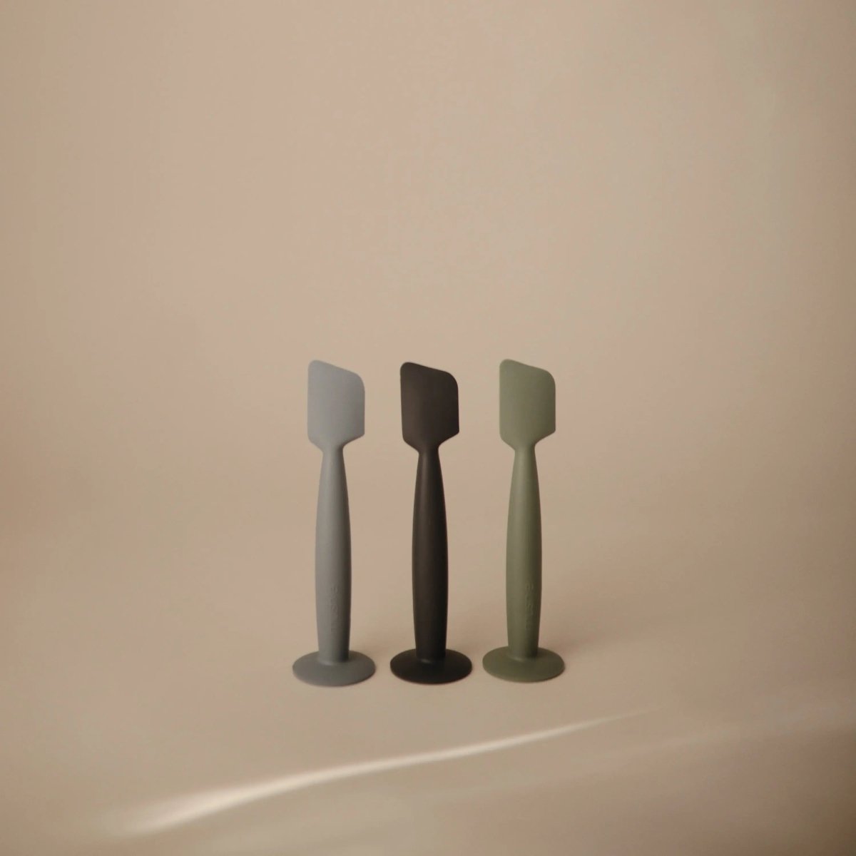 Mushie Diaper Cream Applicator Soft Silicone for Easy Mess - Free Application - Everetts Place Boutique - 