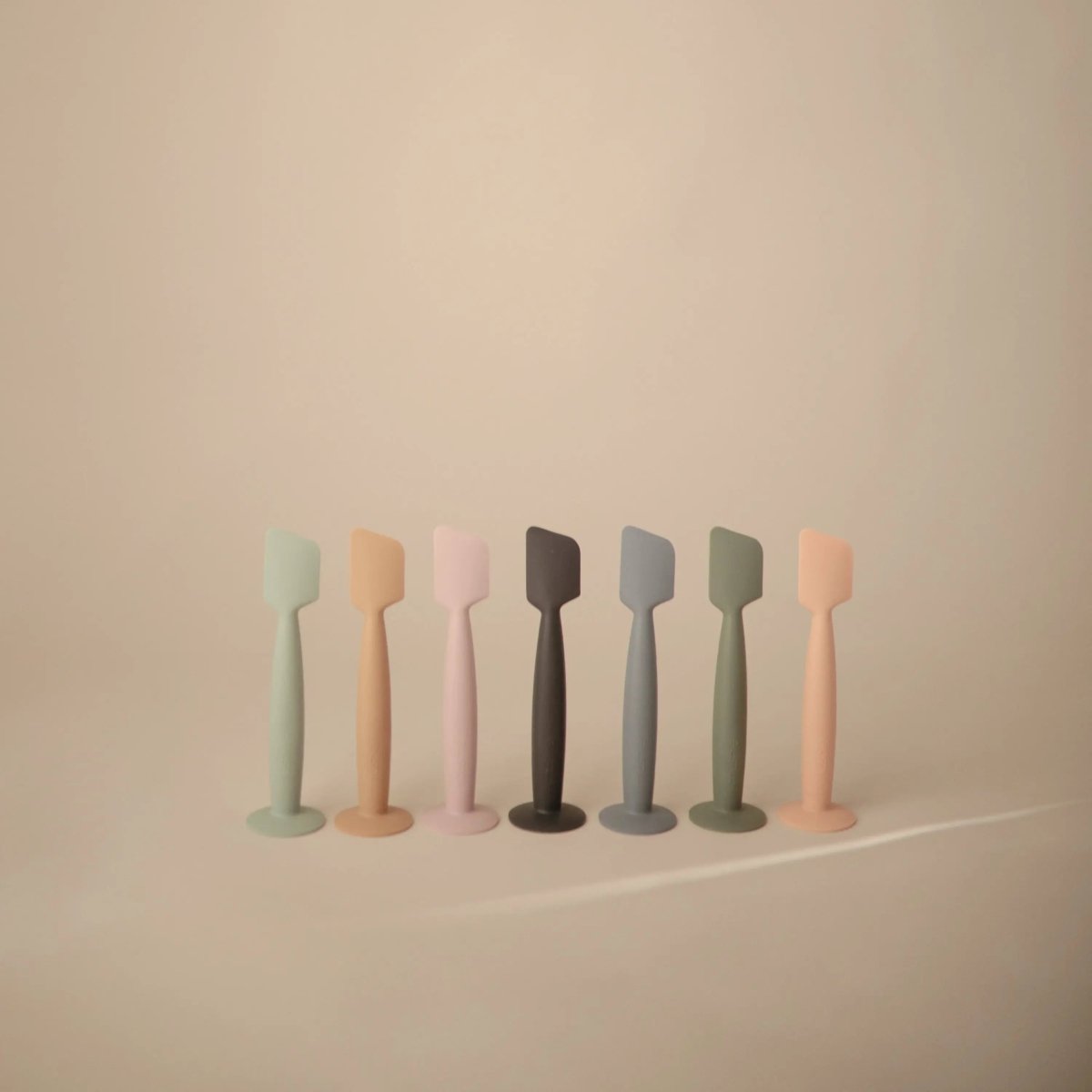 Mushie Diaper Cream Applicator Soft Silicone for Easy Mess - Free Application - Everetts Place Boutique - 