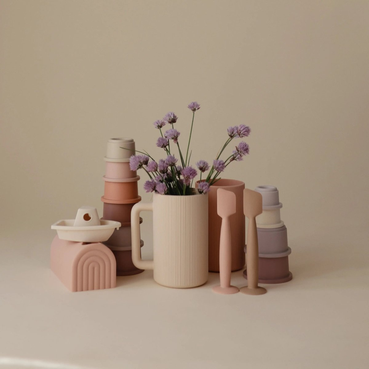 Mushie Diaper Cream Applicator Soft Silicone for Easy Mess - Free Application - Everetts Place Boutique - 