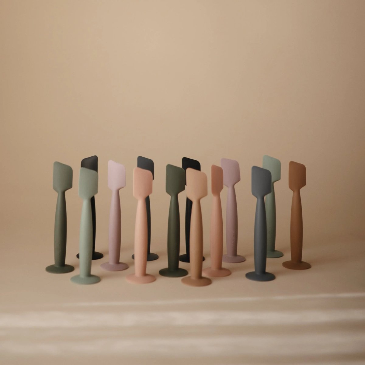 Mushie Diaper Cream Applicator Soft Silicone for Easy Mess - Free Application - Everetts Place Boutique - 