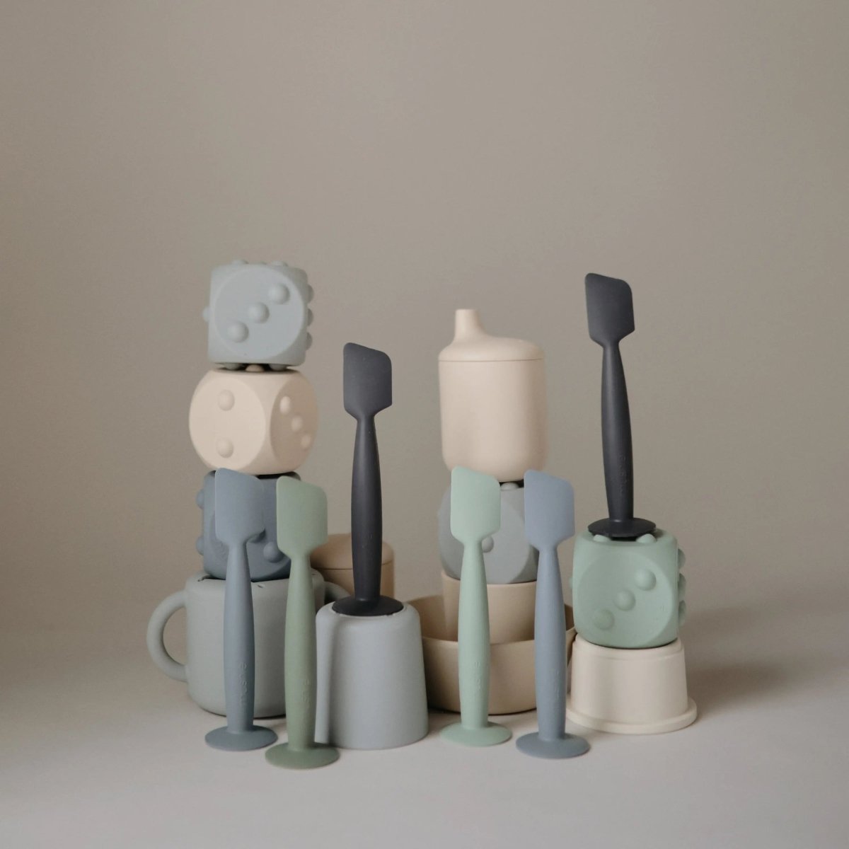 Mushie Diaper Cream Applicator Soft Silicone for Easy Mess - Free Application - Everetts Place Boutique - 