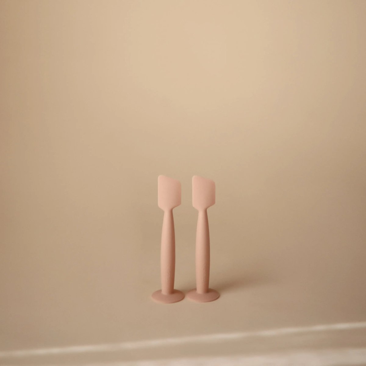 Mushie Diaper Cream Applicator Soft Silicone for Easy Mess - Free Application - Everetts Place Boutique - 