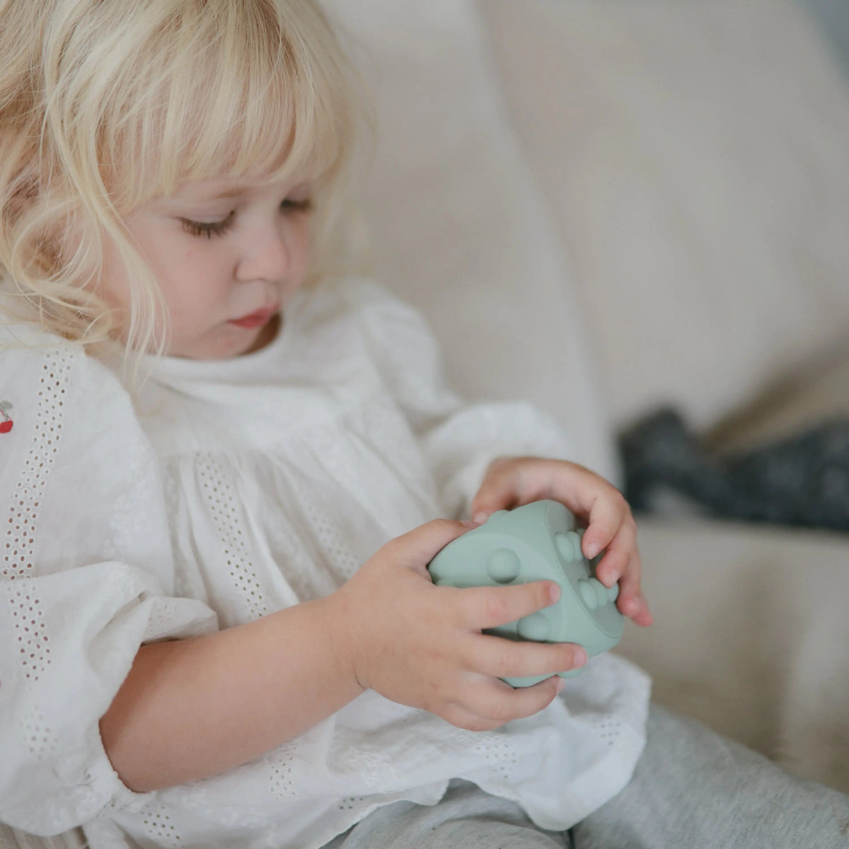 Mushie Dice Press Toy - 