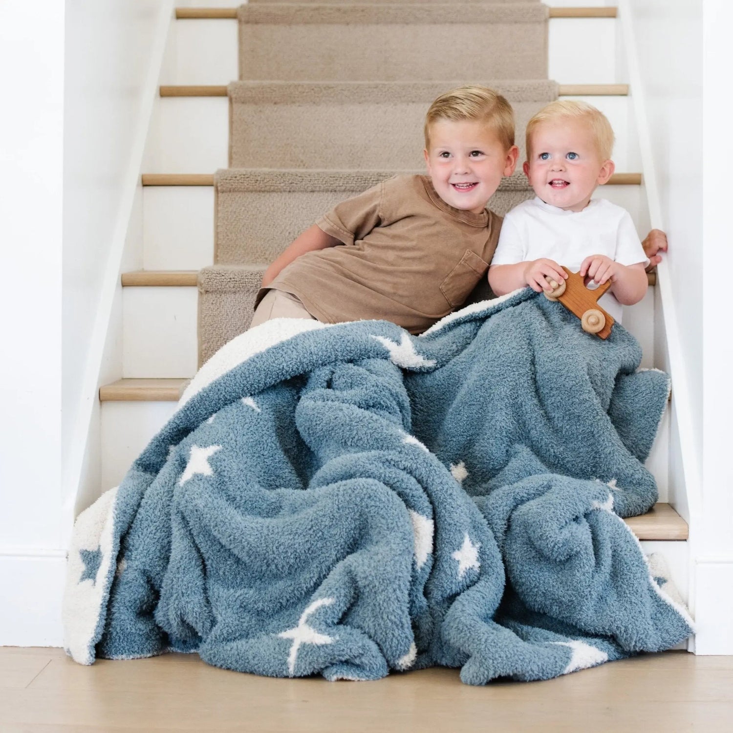 Saranoni Bamboni Toddler Blanket Double Layer for Cozy Warmth - Everetts Place Boutique -