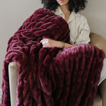 DOUBLE RUCHED FAUX FUR THROW BLANKETS Saranoni 