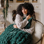 DOUBLE RUCHED FAUX FUR THROW BLANKETS Saranoni 