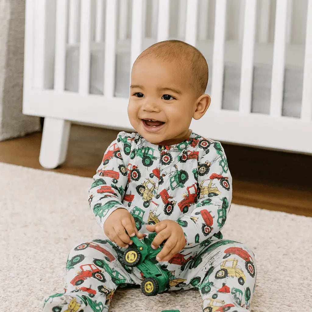 Sweet Bamboo Down on the Farm Zipper Footie - 