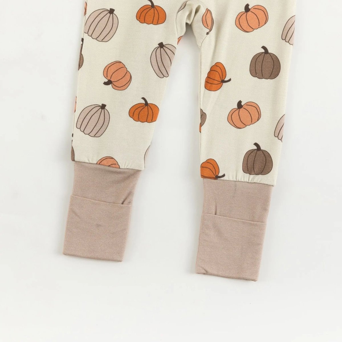Dreamlet Dreamlet Pumpkins Beige Convertible Zip Footies Preorder - Everetts Place Boutique - 