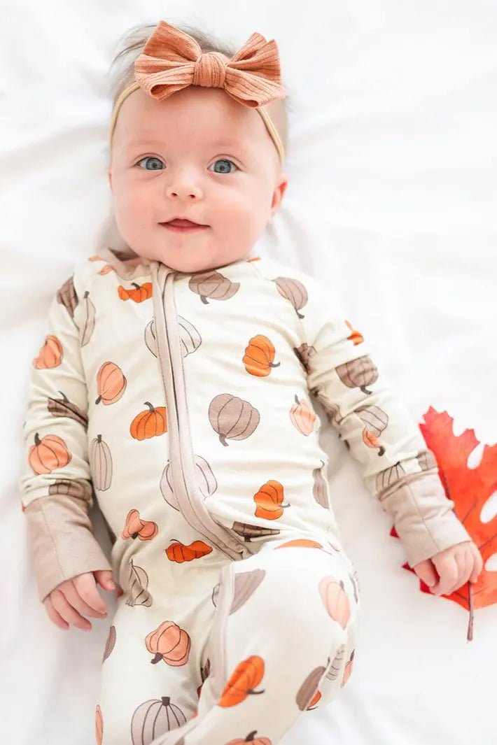 Dreamlet Dreamlet Pumpkins Beige Convertible Zip Footies Preorder - Everetts Place Boutique - 