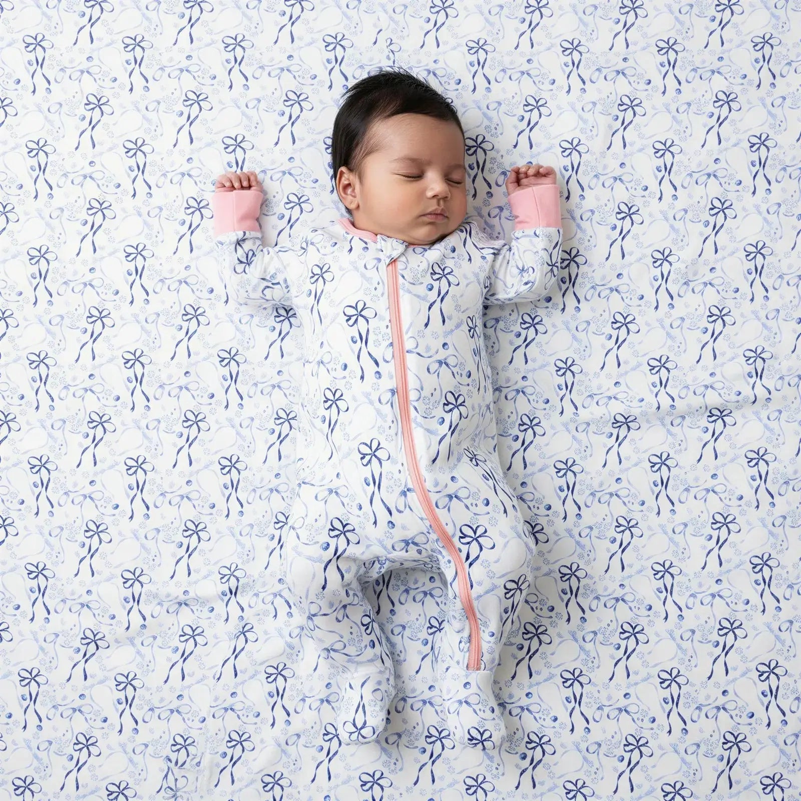 Bestaroo Dreidel Bows Footie - 