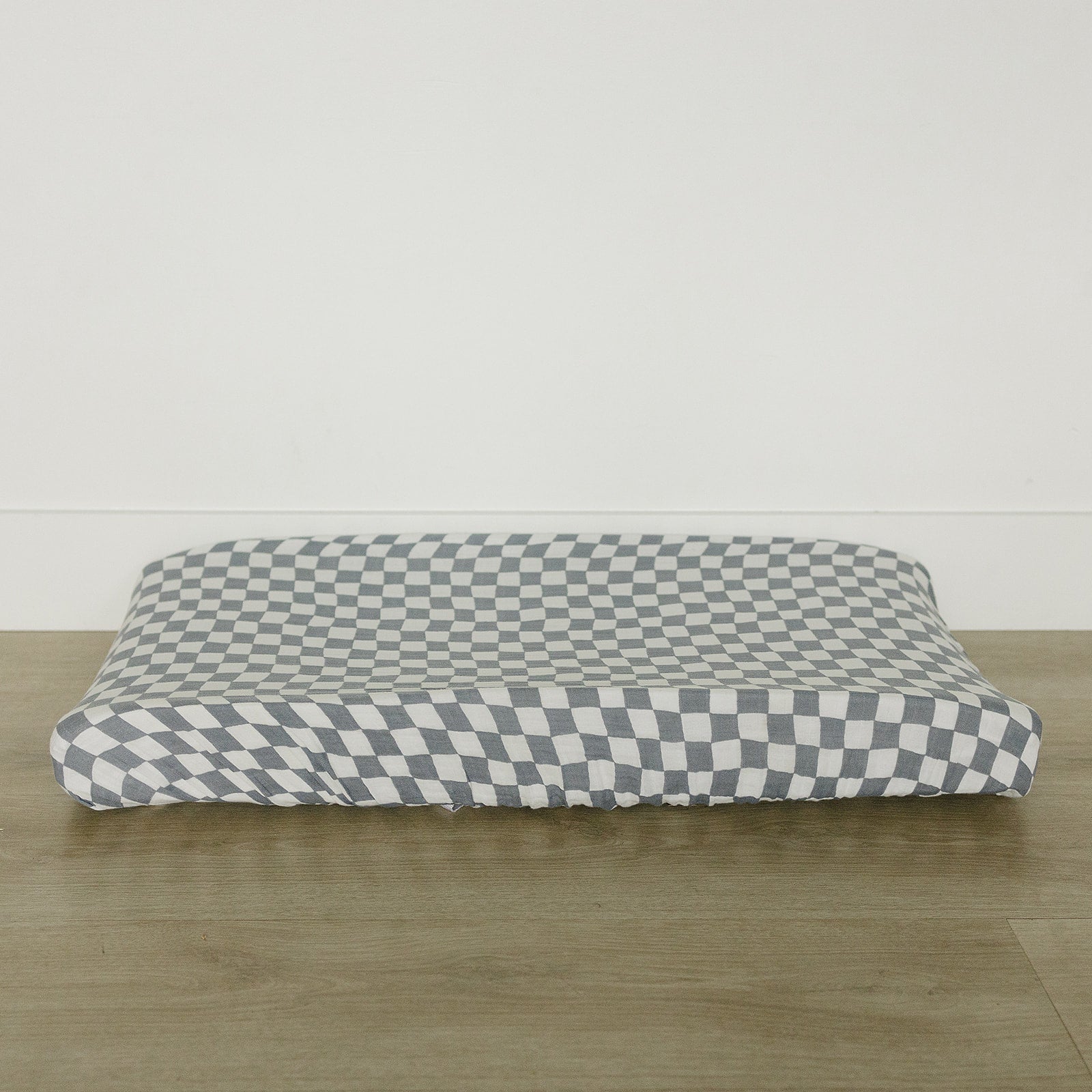 Mebie Baby Dusty Blue Wavy Checkered Muslin Changing Pad Cover for Baby - 