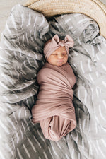 Mebie Baby Dusty Rose Bamboo Swaddle Set With Head Wrap For Newborns Up To 3 Months - 