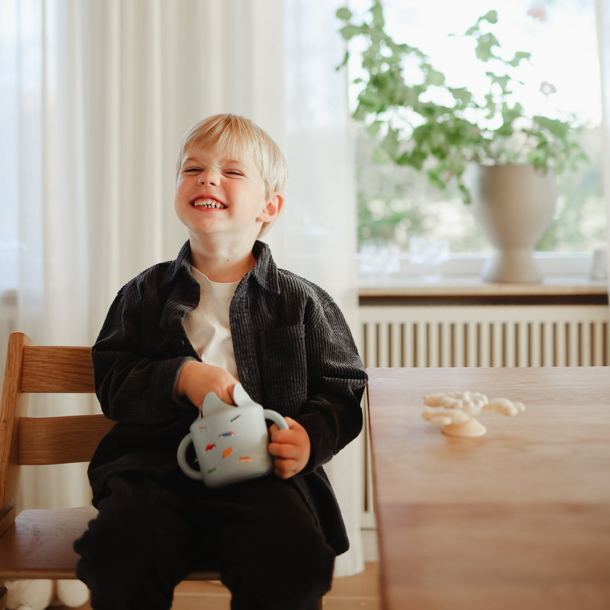 Silicone Snack Cup, Spill-Proof by Mushie