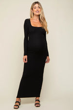 PinkBlush Elegant Ribbed Maternity Maxi Dress with Long Sleeves for Expecting Mothers - 