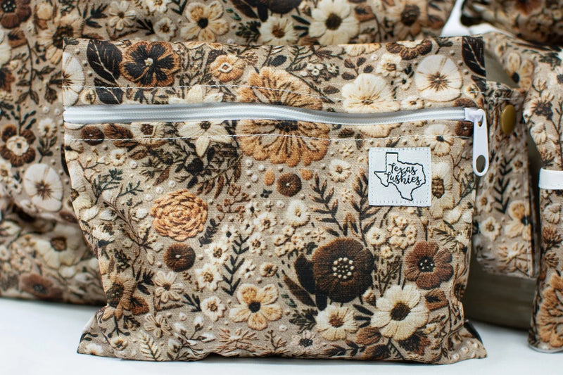 Elenor Embroidery - Mini Wet Bag - Everetts Place: Online Boutique