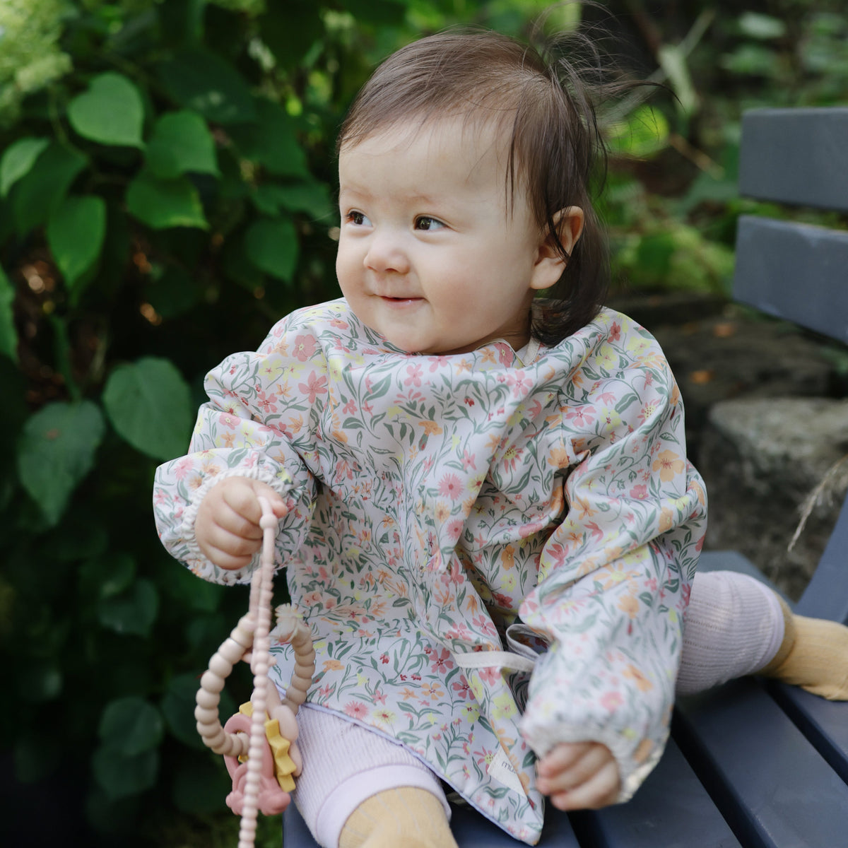 Long Sleeve Bib, 6-24 Months by Mushie