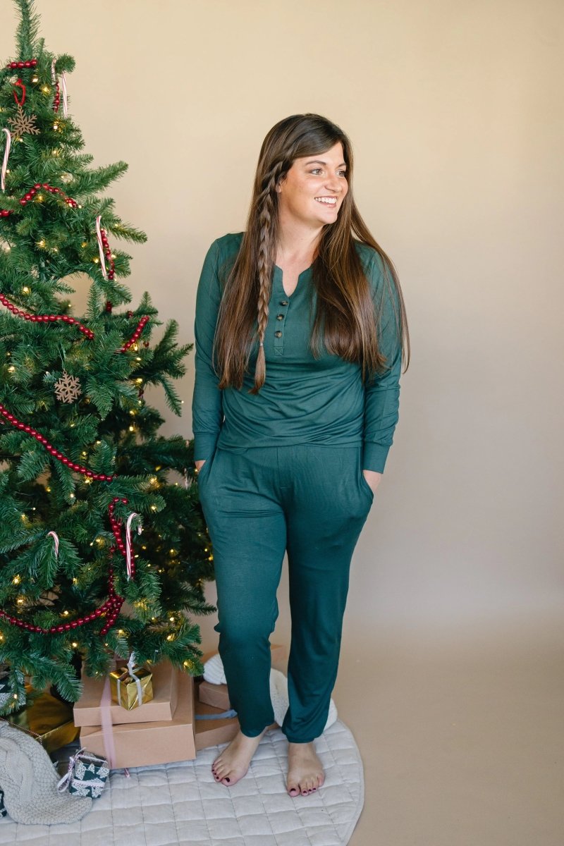 Little Joy Co. Emerald Green Bamboo Pajamas For Women Sleepwear Set - Everetts Place Boutique - 