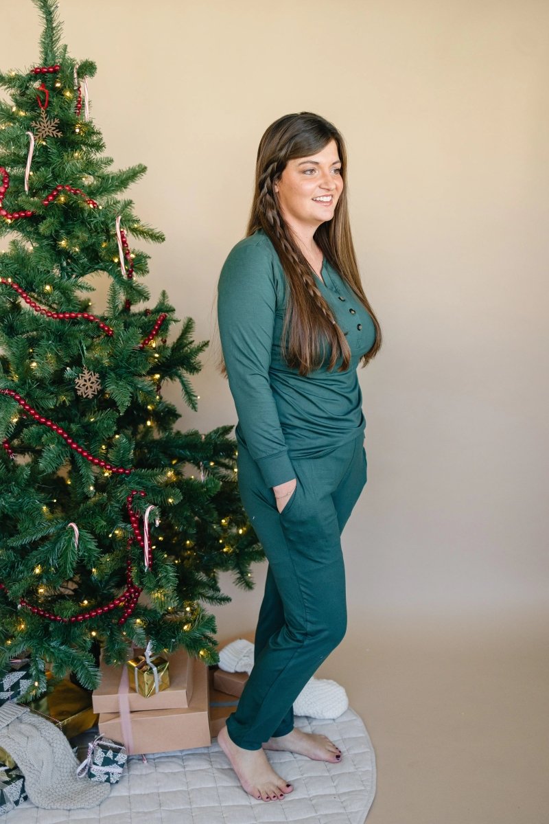 Little Joy Co. Emerald Green Bamboo Pajamas For Women Sleepwear Set - Everetts Place Boutique - 