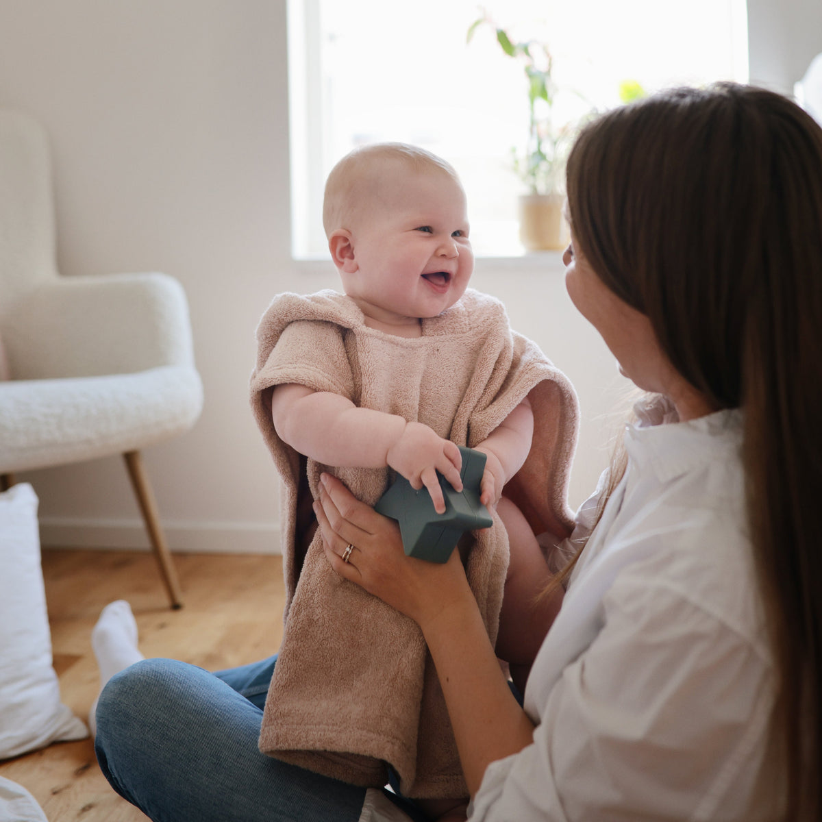 Mushie organic baby Bear hooded poncho towel