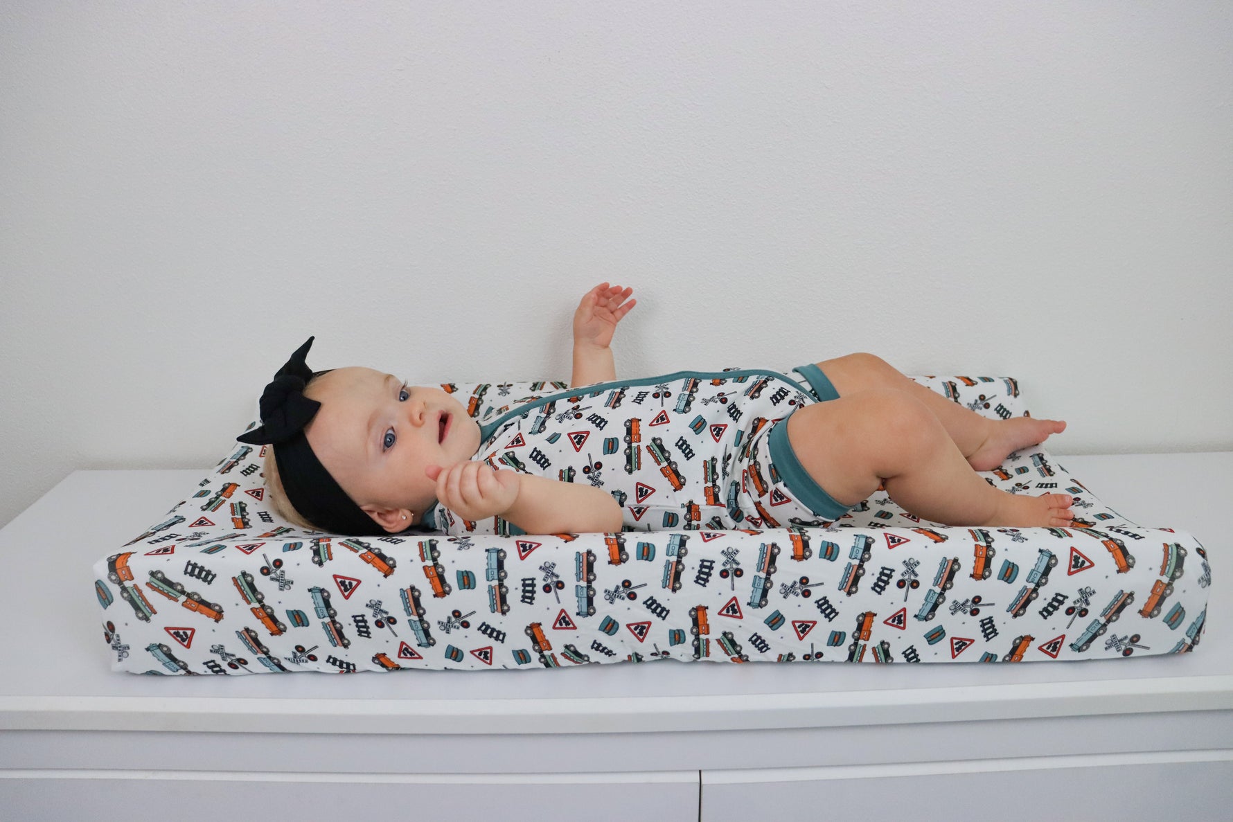 DREAM BIG LITTLE CO EXCLUSIVE ALL ABOARD DREAM CHANGING PAD COVEREveretts Place