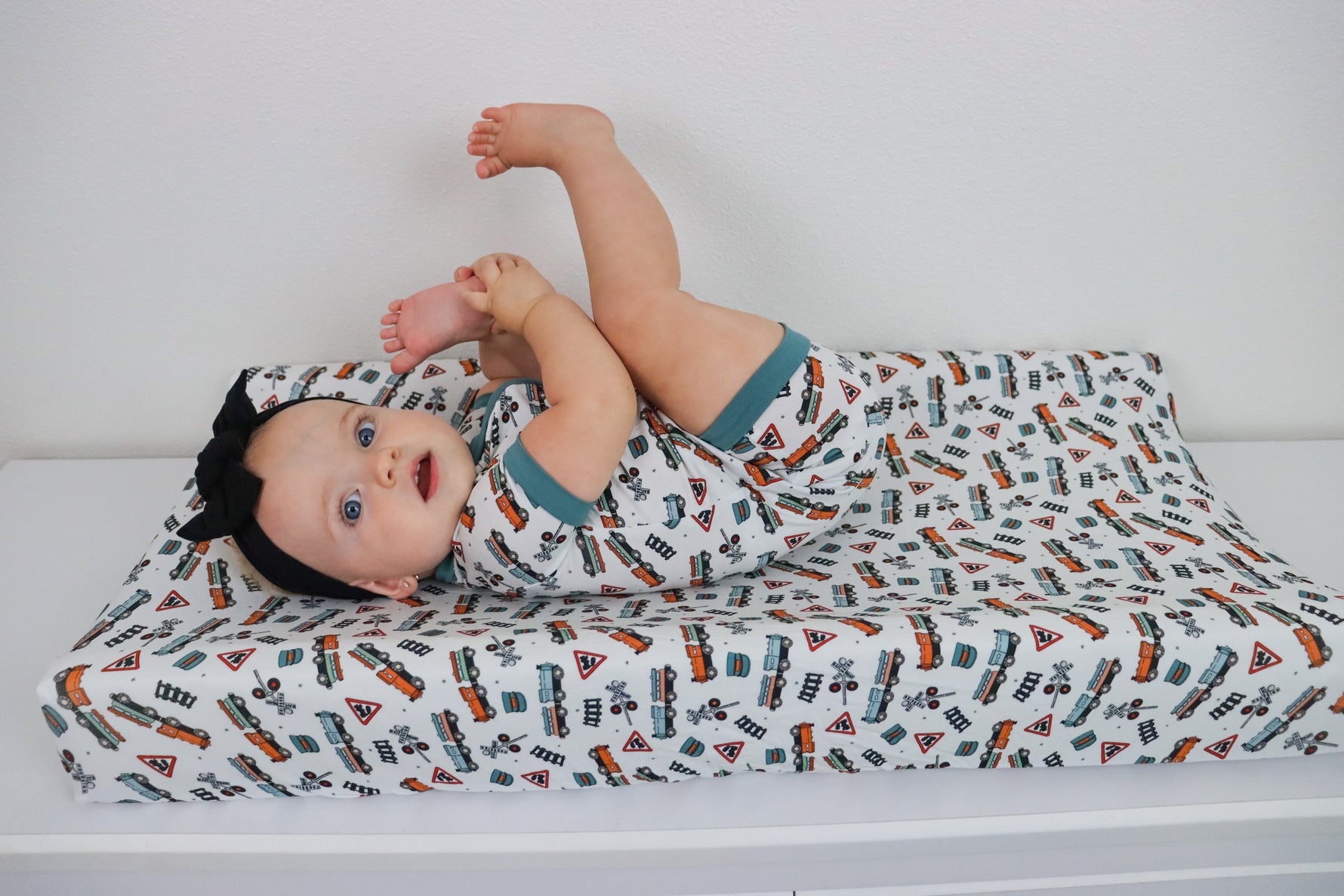 DREAM BIG LITTLE CO EXCLUSIVE ALL ABOARD DREAM CHANGING PAD COVEREveretts Place