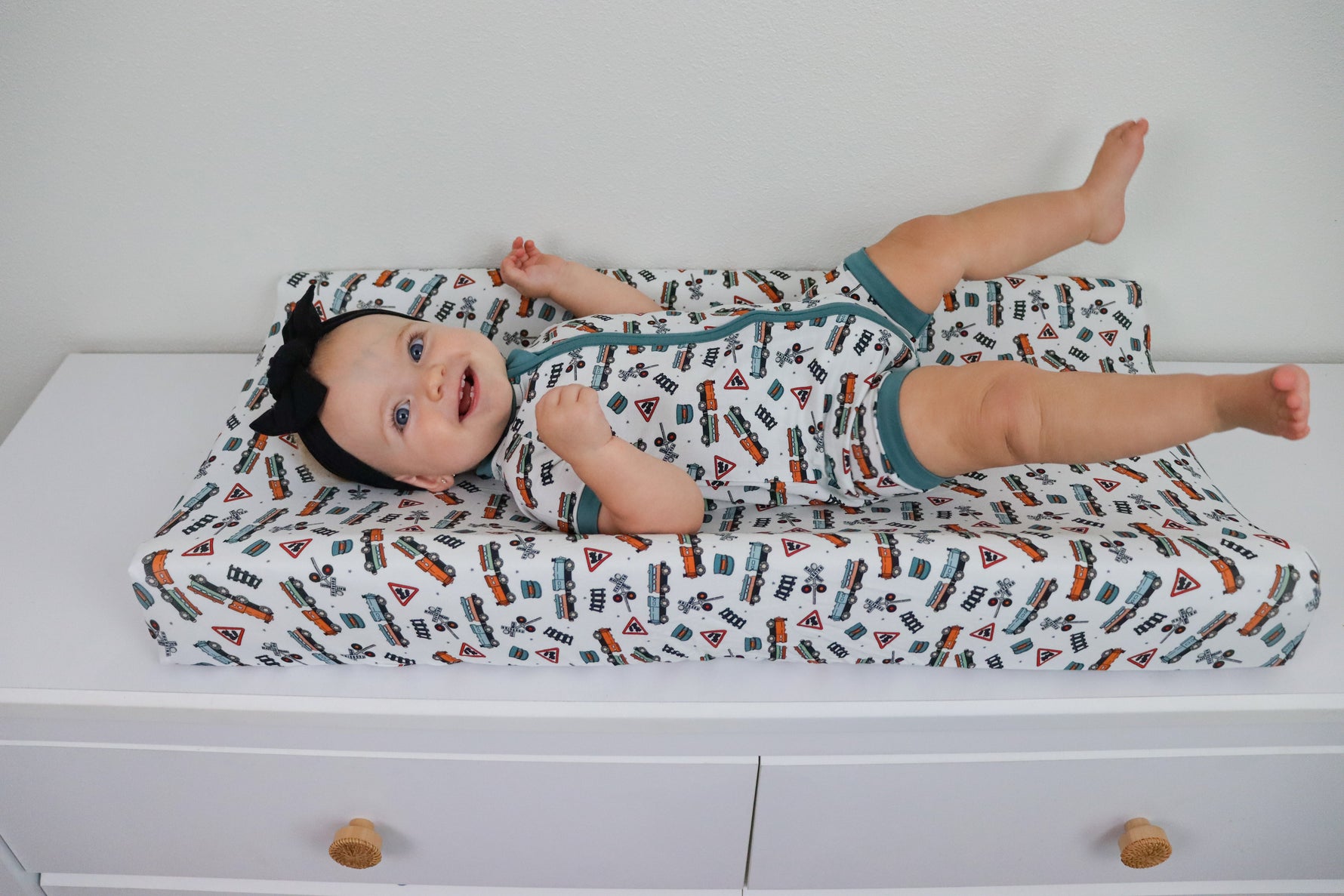 DREAM BIG LITTLE CO EXCLUSIVE ALL ABOARD DREAM CHANGING PAD COVEREveretts Place