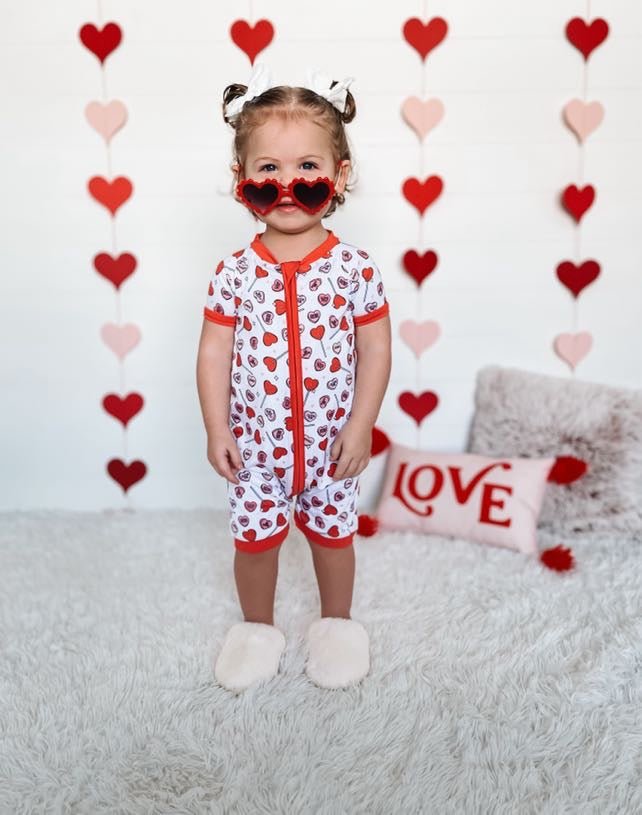 DREAM BIG LITTLE CO EXCLUSIVE BE MINE DREAM SHORTIEEveretts Place