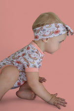 DREAM BIG LITTLE CO EXCLUSIVE ENCHANTED DREAMS DREAM BOWEveretts Place