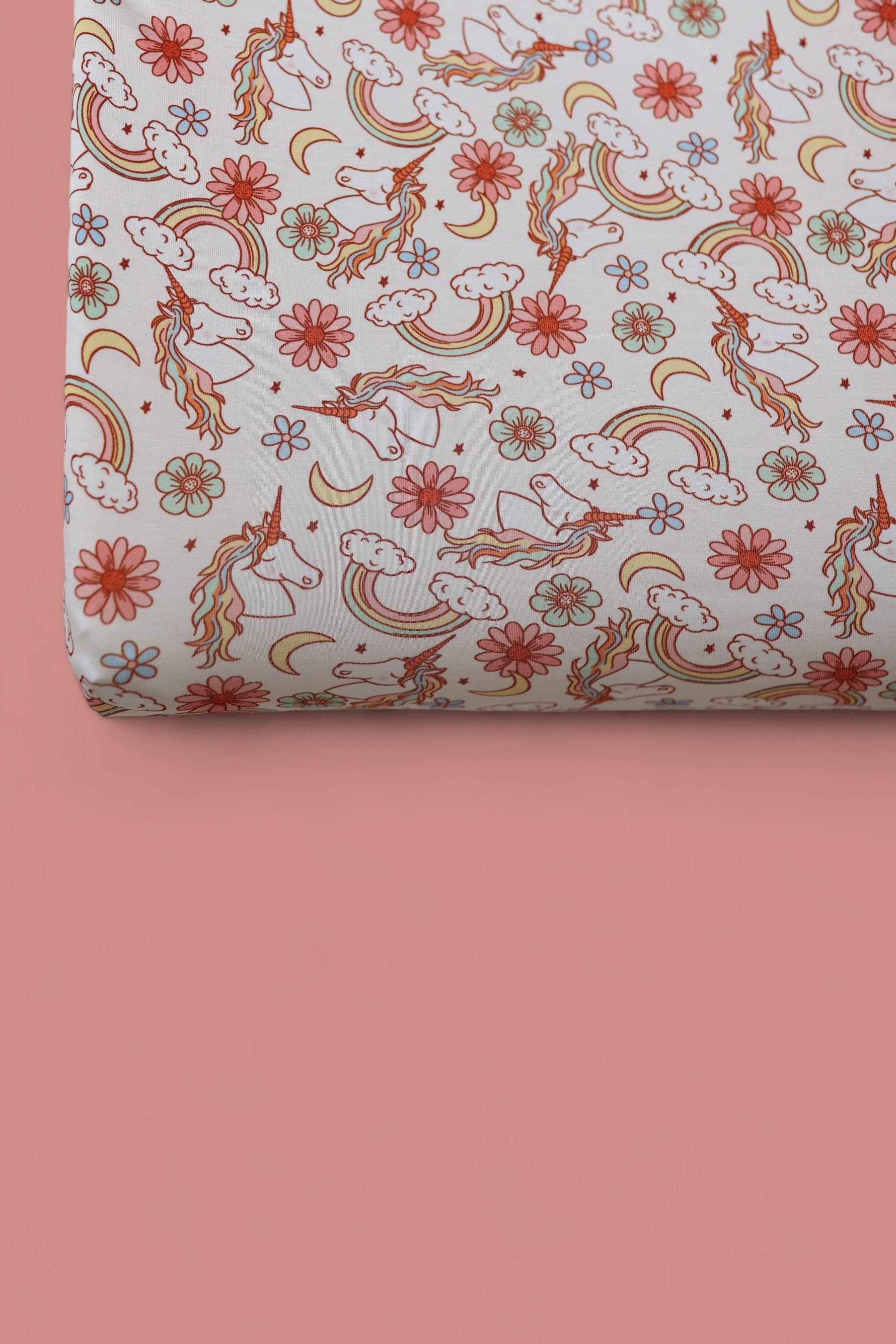 DREAM BIG LITTLE CO EXCLUSIVE ENCHANTED DREAMS DREAM CHANGING PAD COVEREveretts Place