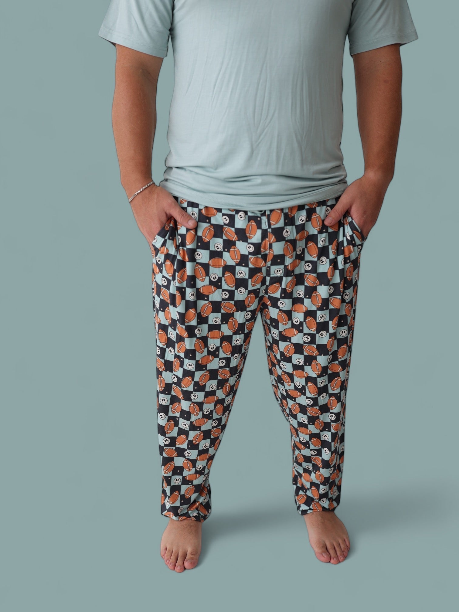 DREAM BIG LITTLE CO EXCLUSIVE LUKE'S FANTASY FOOTBALL SHORT SLEEVE MEN'S DREAM JOGGER SETEveretts Place