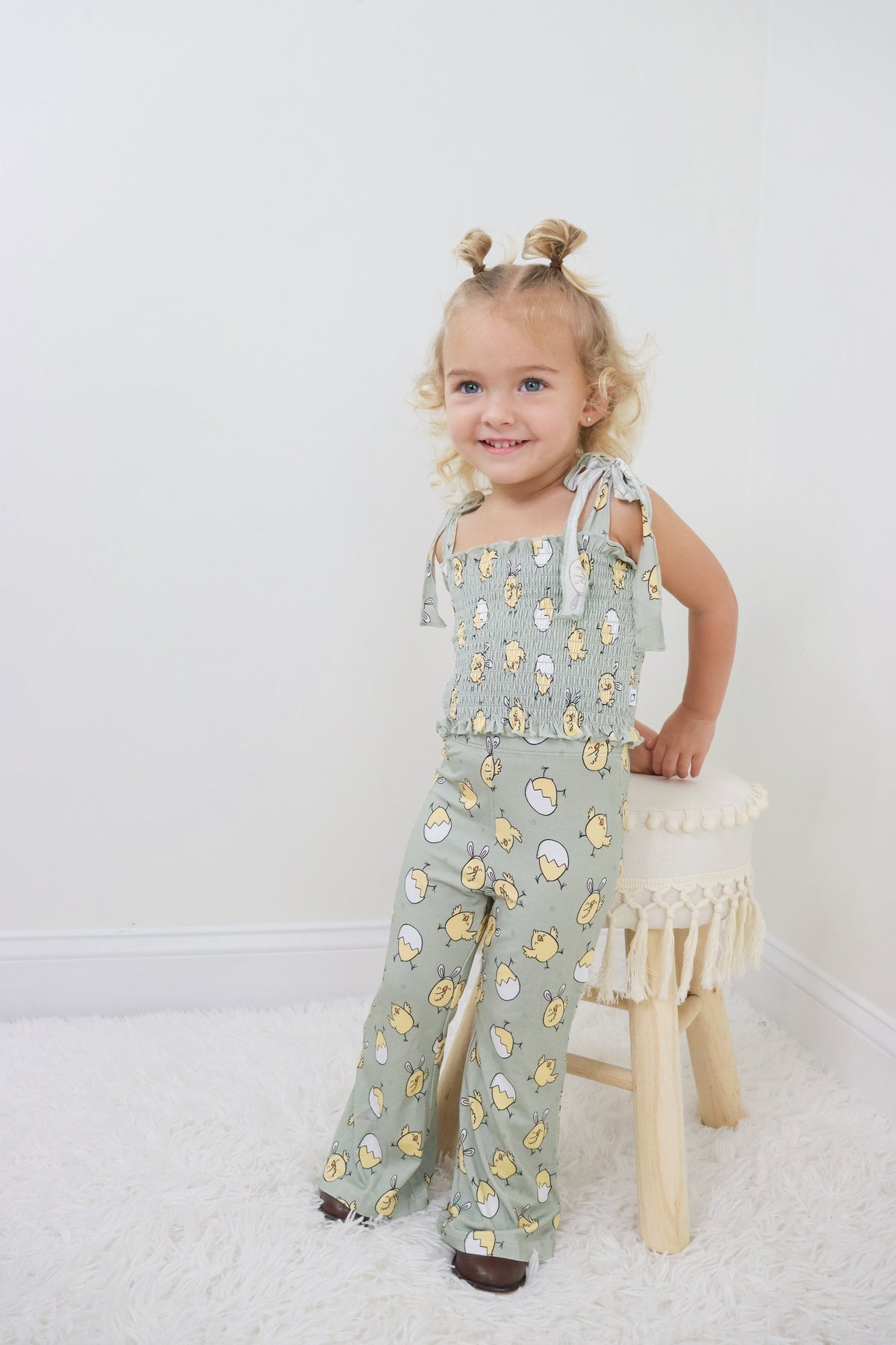 DREAM BIG LITTLE CO EXCLUSIVE PEEPIN' IT REAL DREAM SMOCKED FLARE SETEveretts Place
