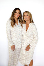 DREAM BIG LITTLE CO EXCLUSIVE RALEIGH'S RAINBOWS WOMEN’S DREAM ROBEEveretts Place
